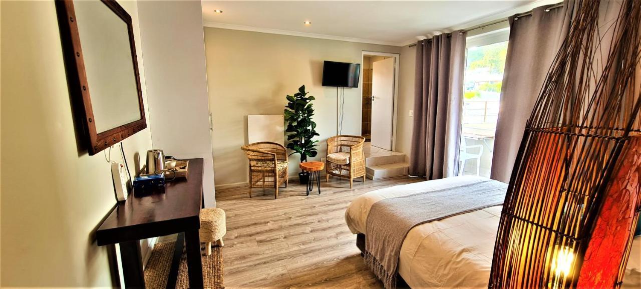 African Groove Camps Bay เคปทาวน์ ภายนอก รูปภาพ