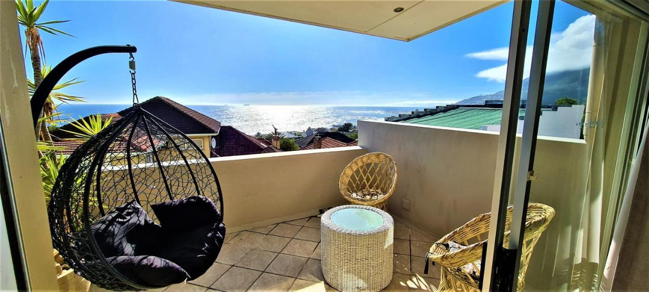 African Groove Camps Bay เคปทาวน์ ภายนอก รูปภาพ