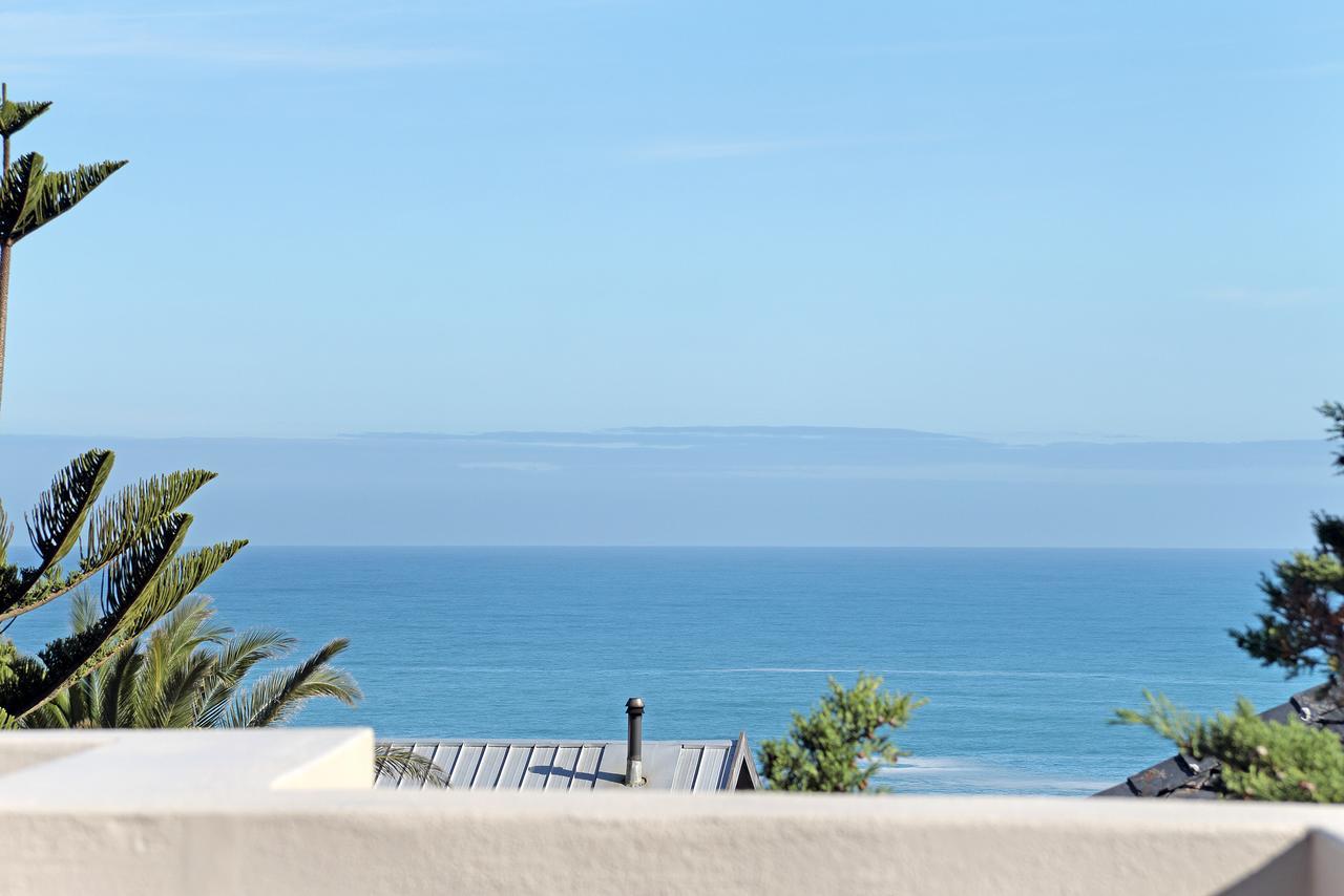 African Groove Camps Bay เคปทาวน์ ภายนอก รูปภาพ